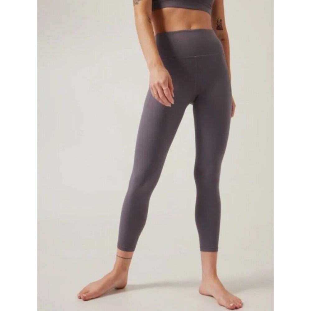 Athleta Salutation Stash Pocket High Waisted Ankle Leggings with Grey Purple S